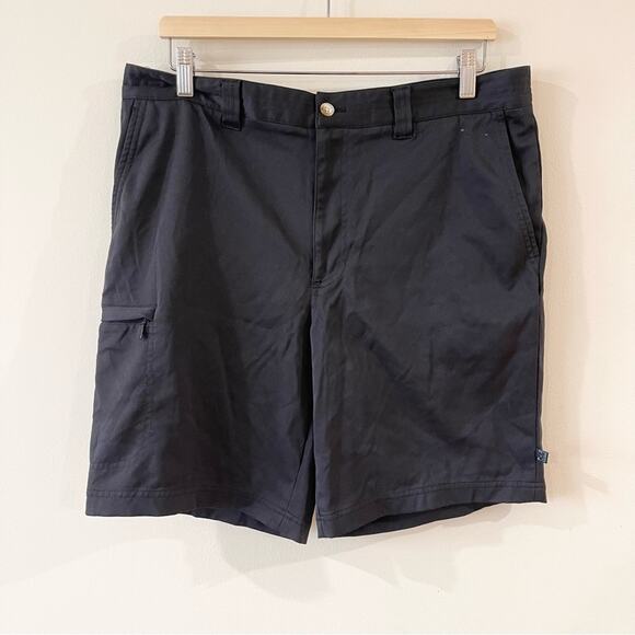 Zero Restriction Tour Series Golf Shorts 9” inseam men’s size 34 black - Picture 1 of 7